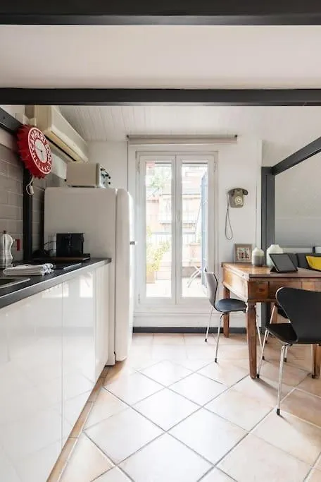 Tolstoj Flexyrent Apartment Milan Italy