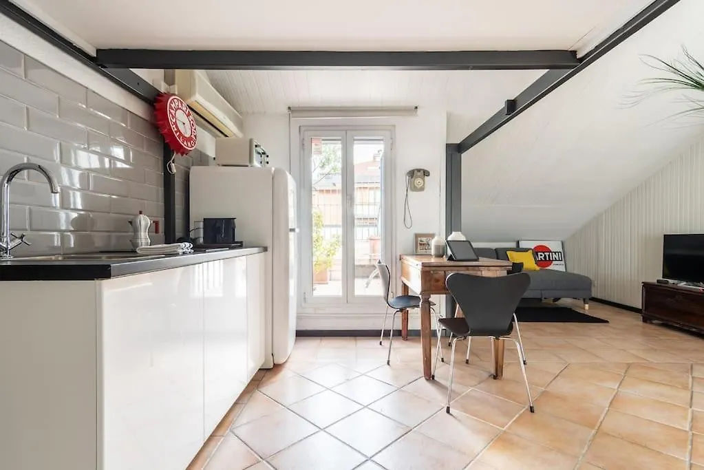 Tolstoj Flexyrent Apartment Milan 0*,  Italy